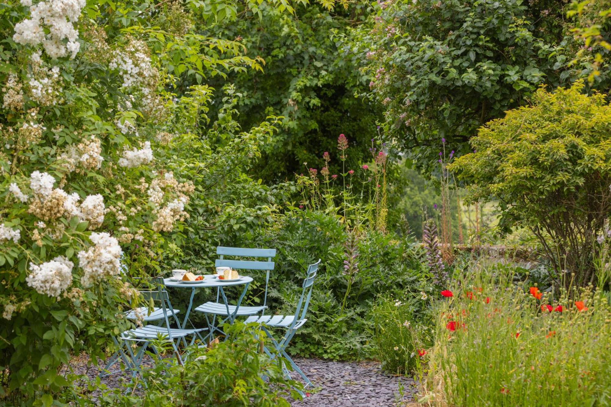 Monk House - Historic Foundation Invites Guests *